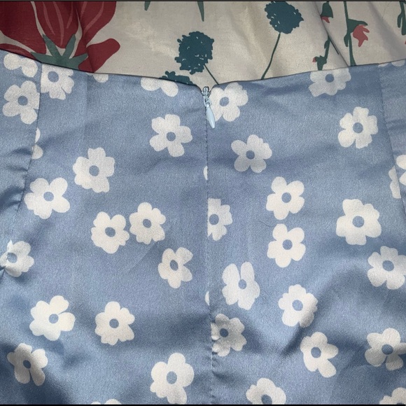Light Blue Floral Skirt - Picture 2 of 2
